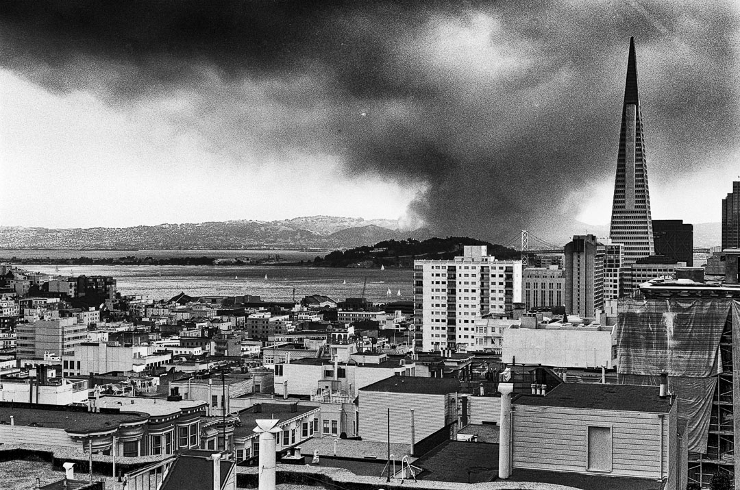Oakland Hills fire in 1991, as seen from a Nob Hill, San Francisco rooftop.