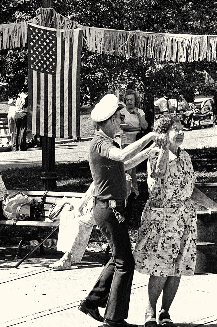 A couple dances on Boston Common in 1981.